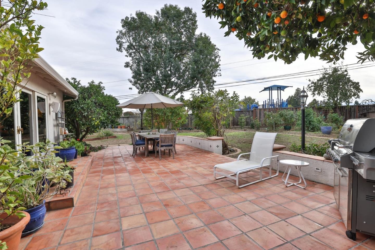 3772 Thrush Way