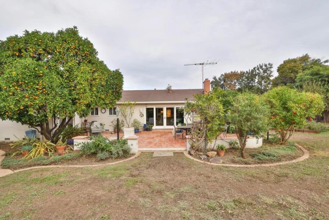 3772 Thrush Way