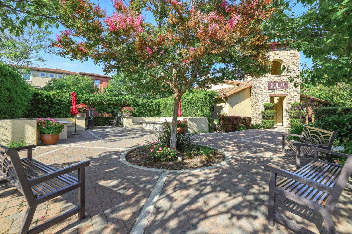 930 Highland Terrace