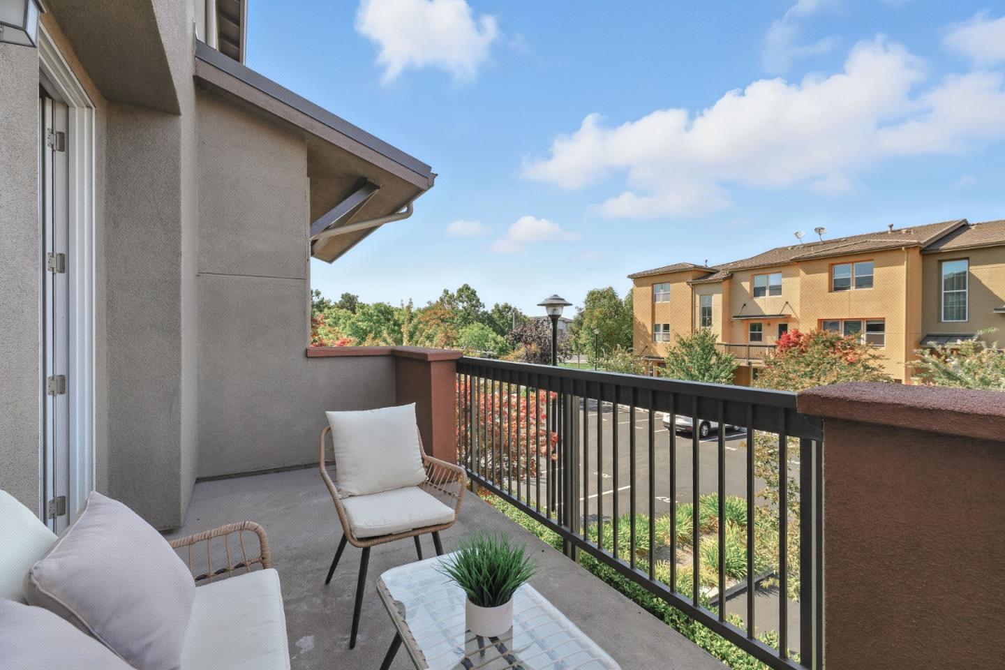 930 Highland Terrace