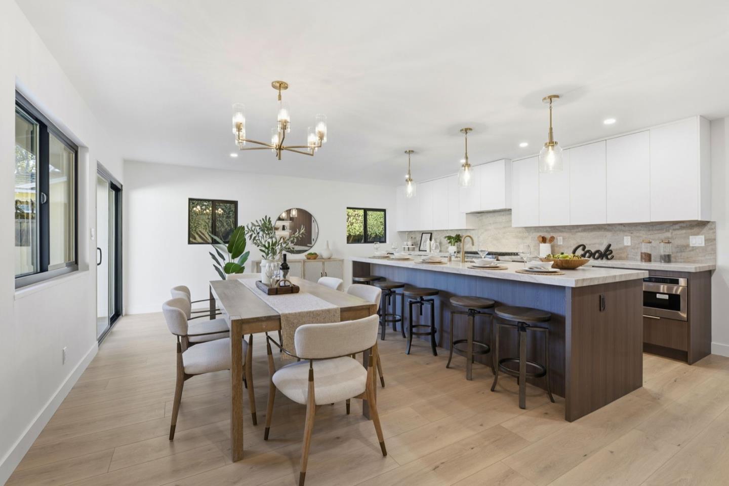 315 West Meadow Drive