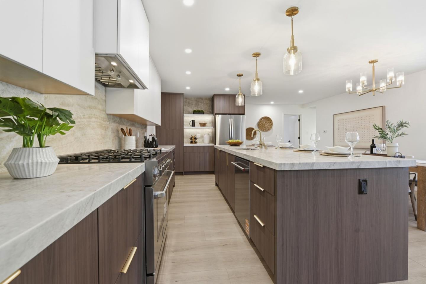 315 West Meadow Drive