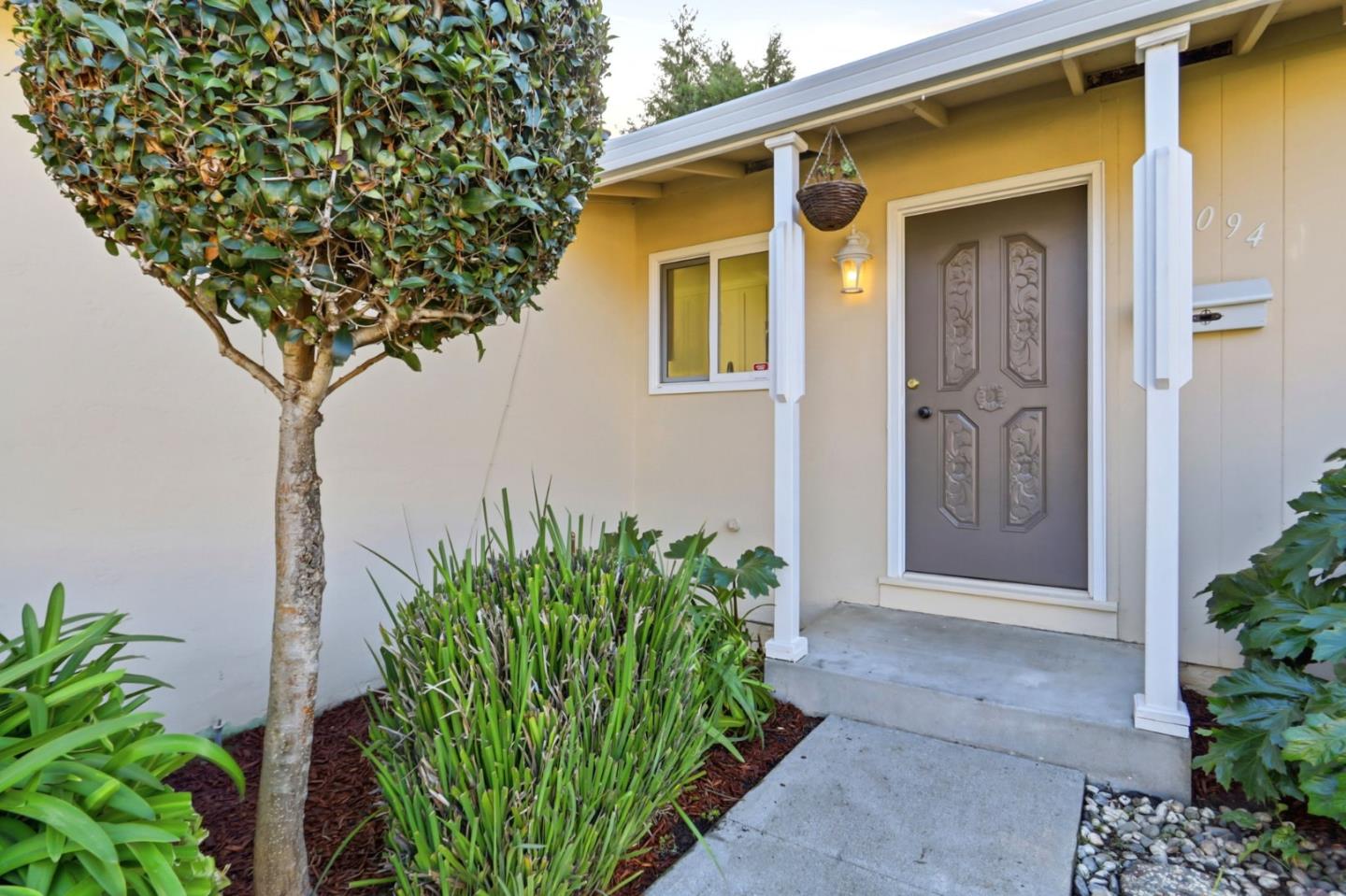 1094 Denver Drive
