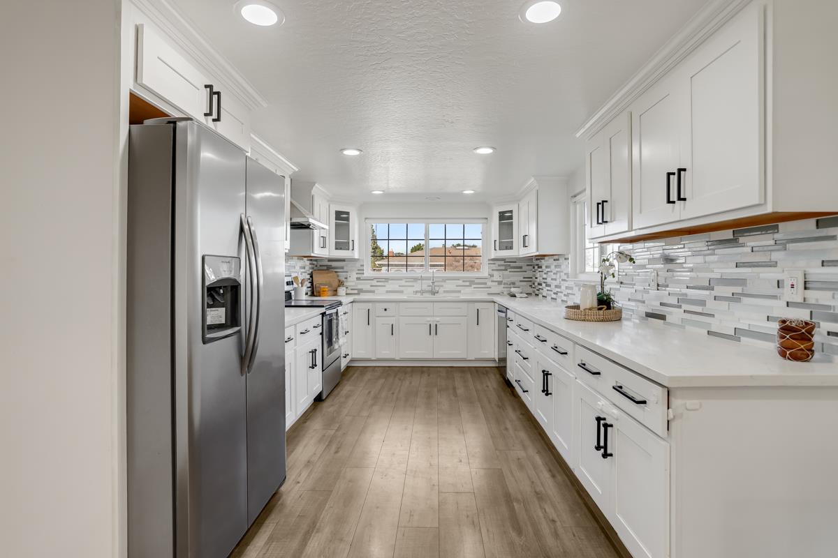 3278 Loma Alta Drive