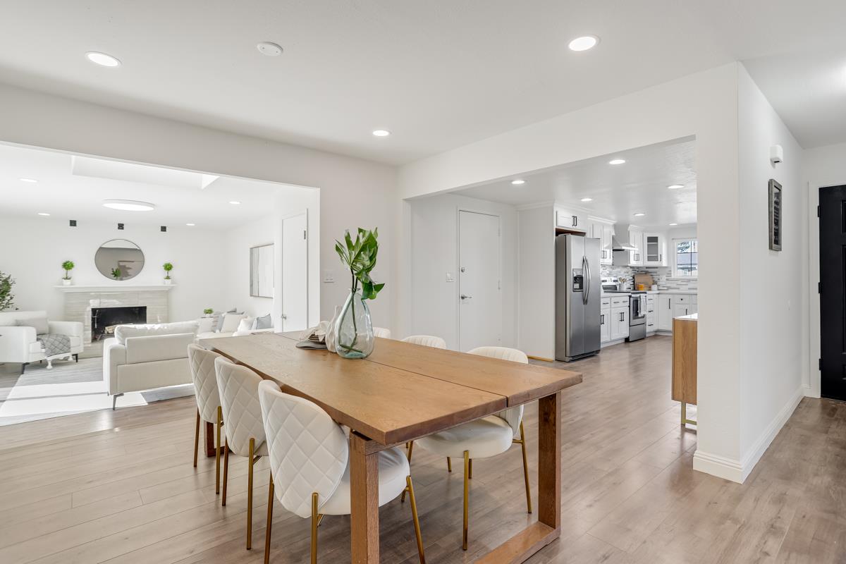 3278 Loma Alta Drive