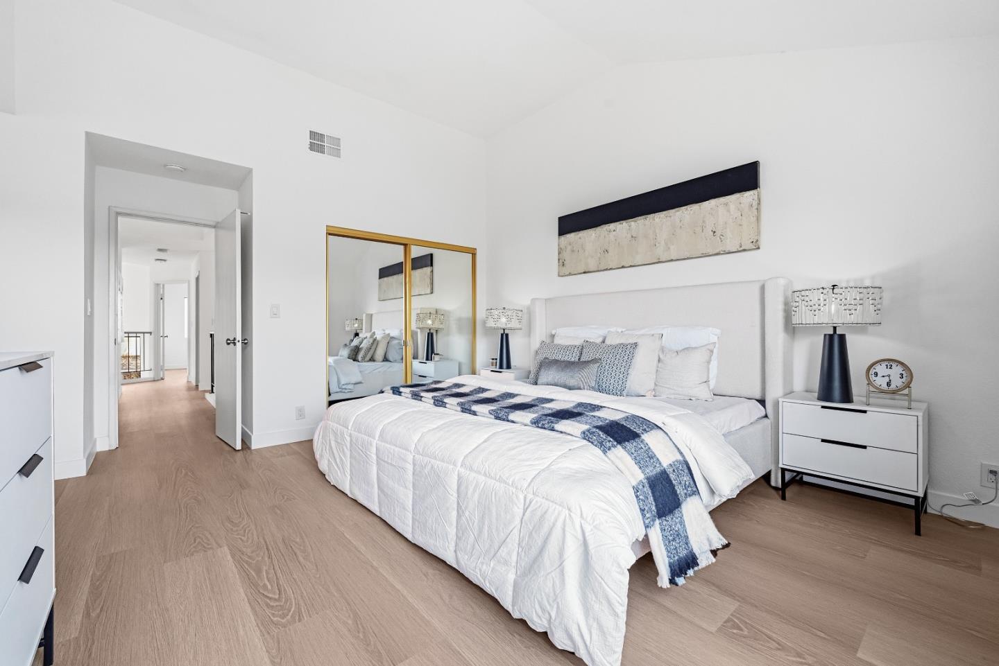 4808 Mendocino Terrace