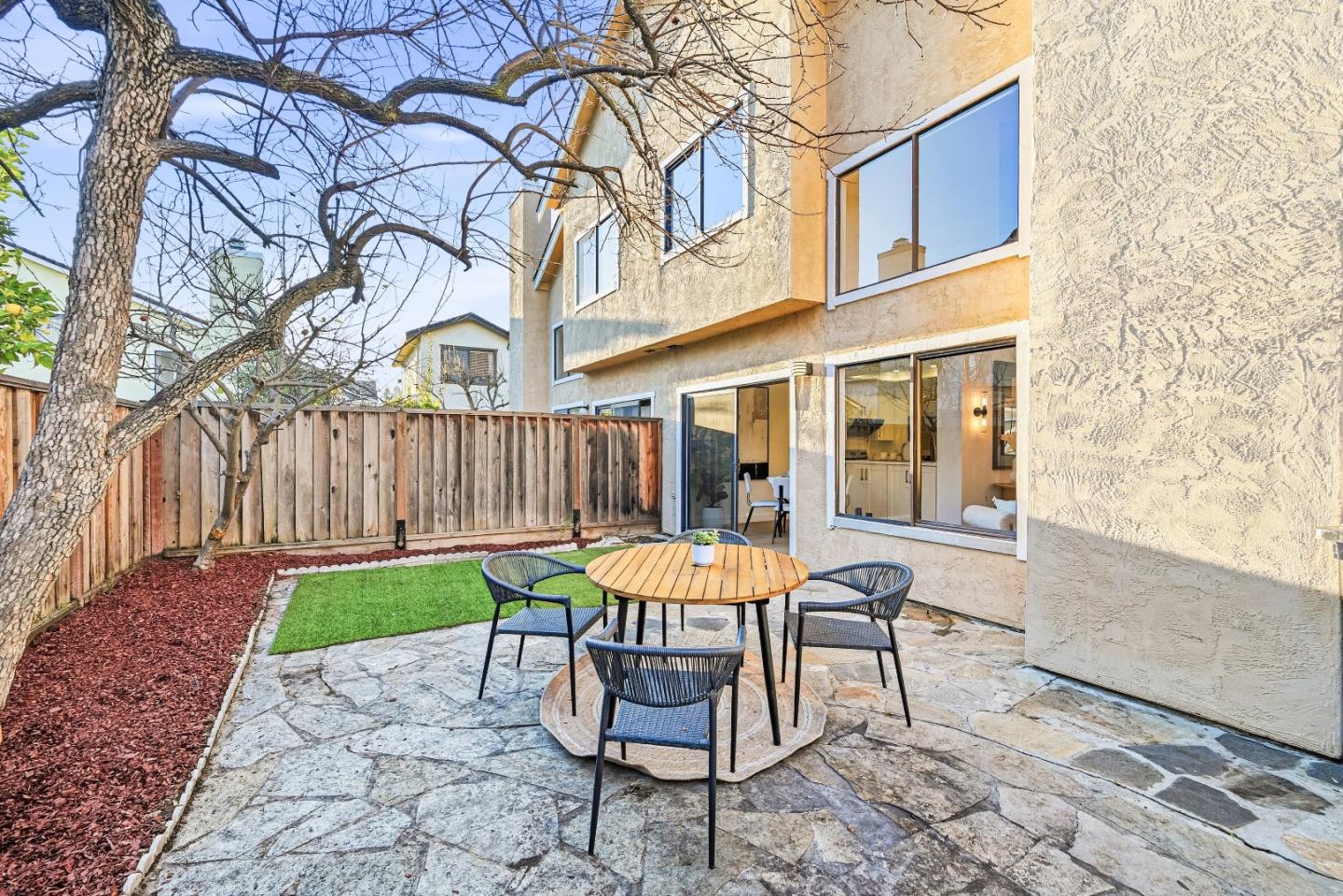 4808 Mendocino Terrace