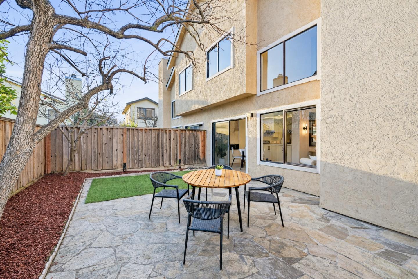 4808 Mendocino Terrace