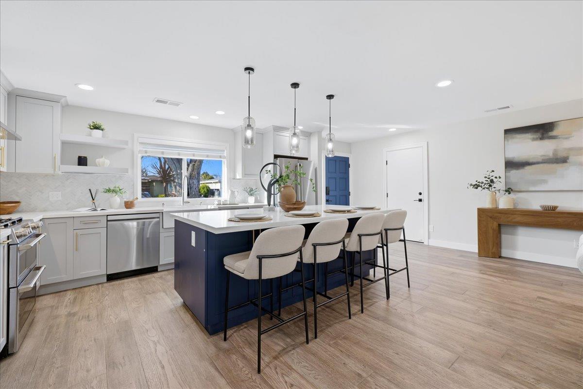 664 San Pedro Avenue