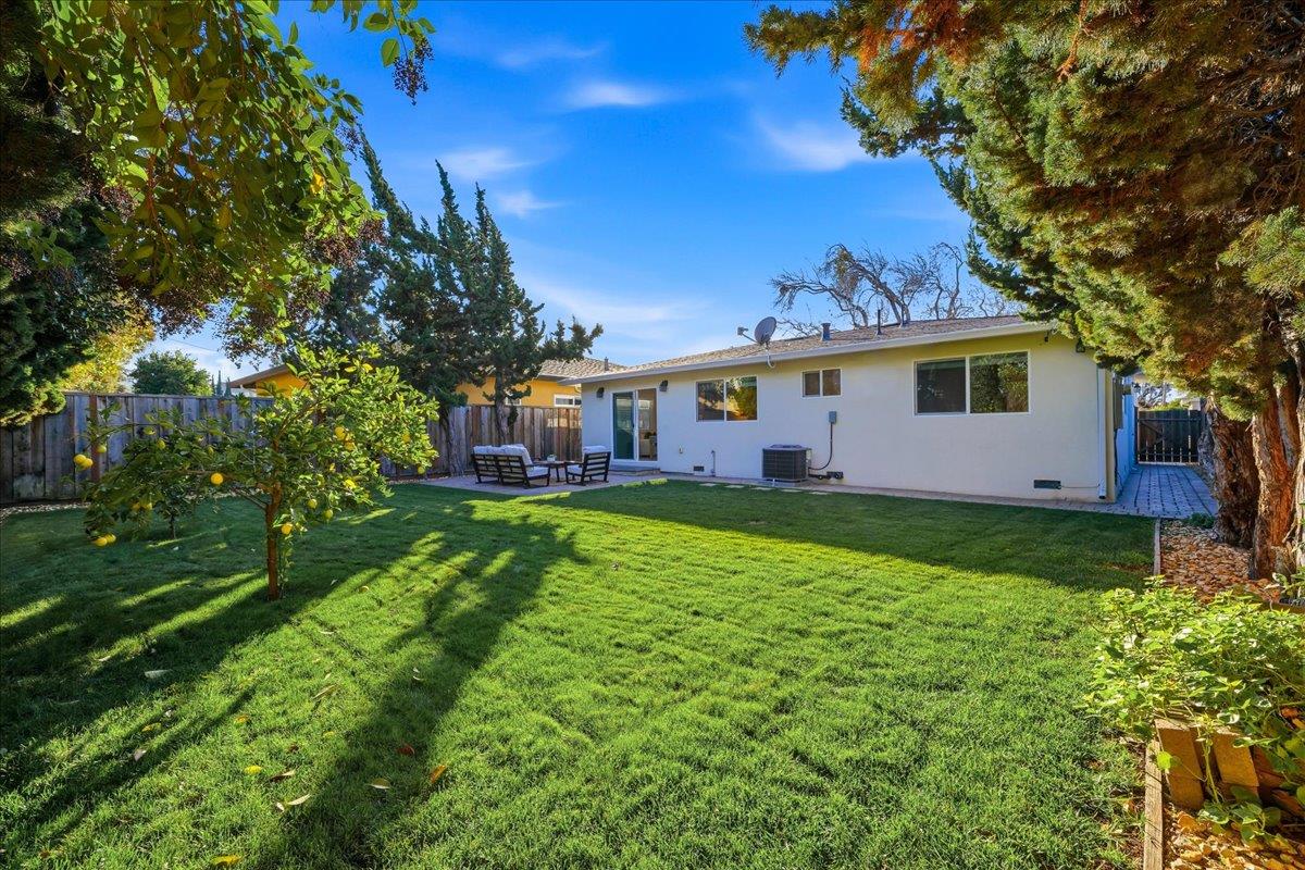 664 San Pedro Avenue