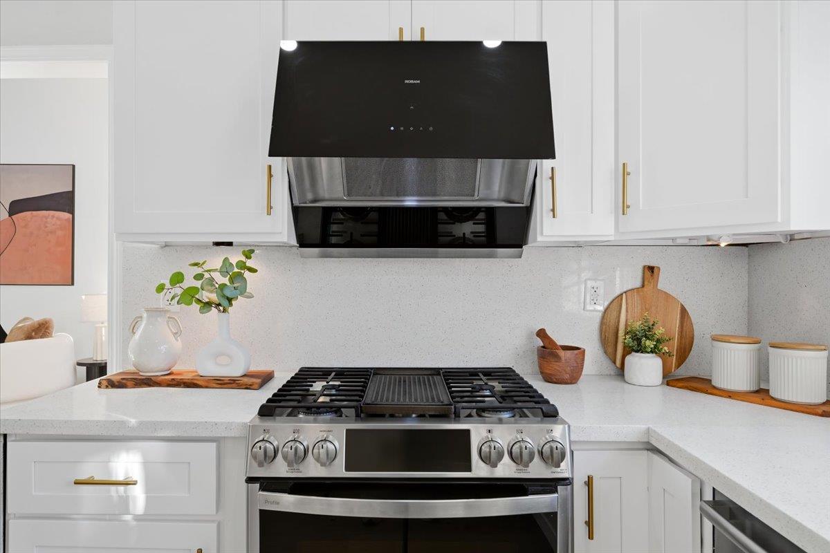 34355 Windsong Terrace