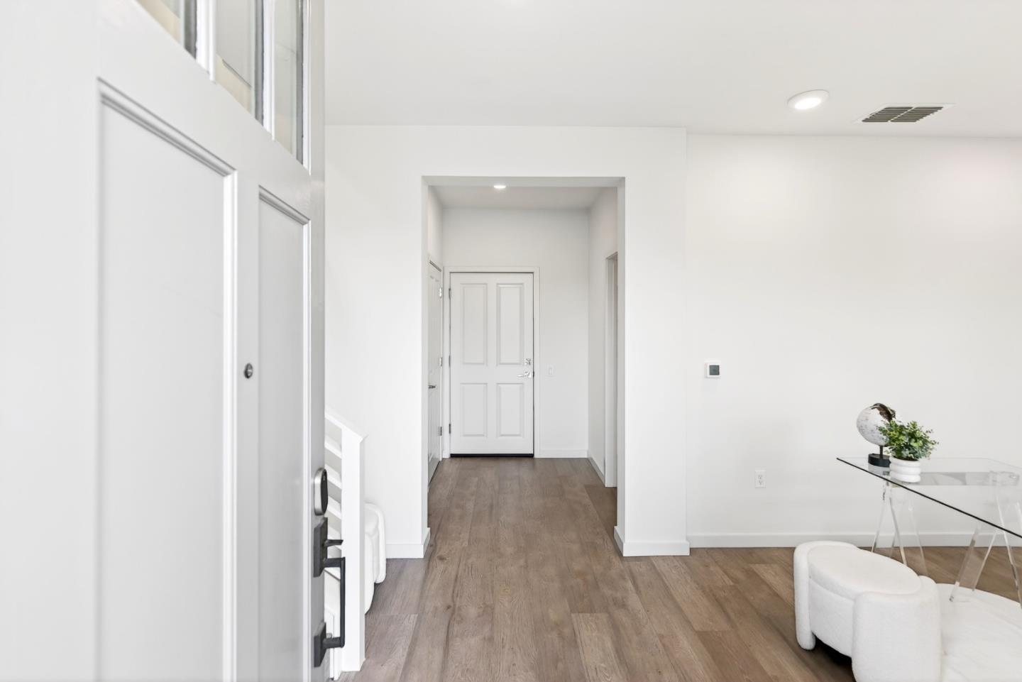 817 Galt Terrace 4