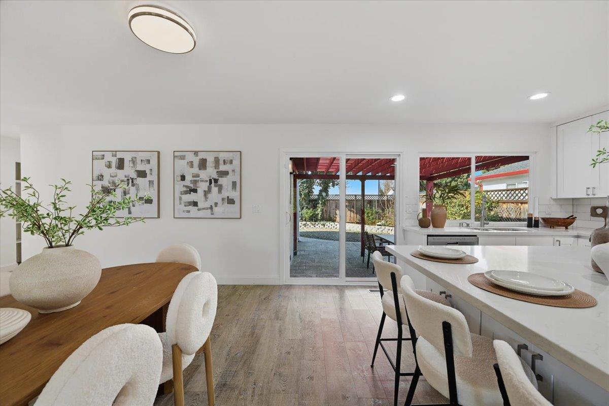 2441 Lambert Place
