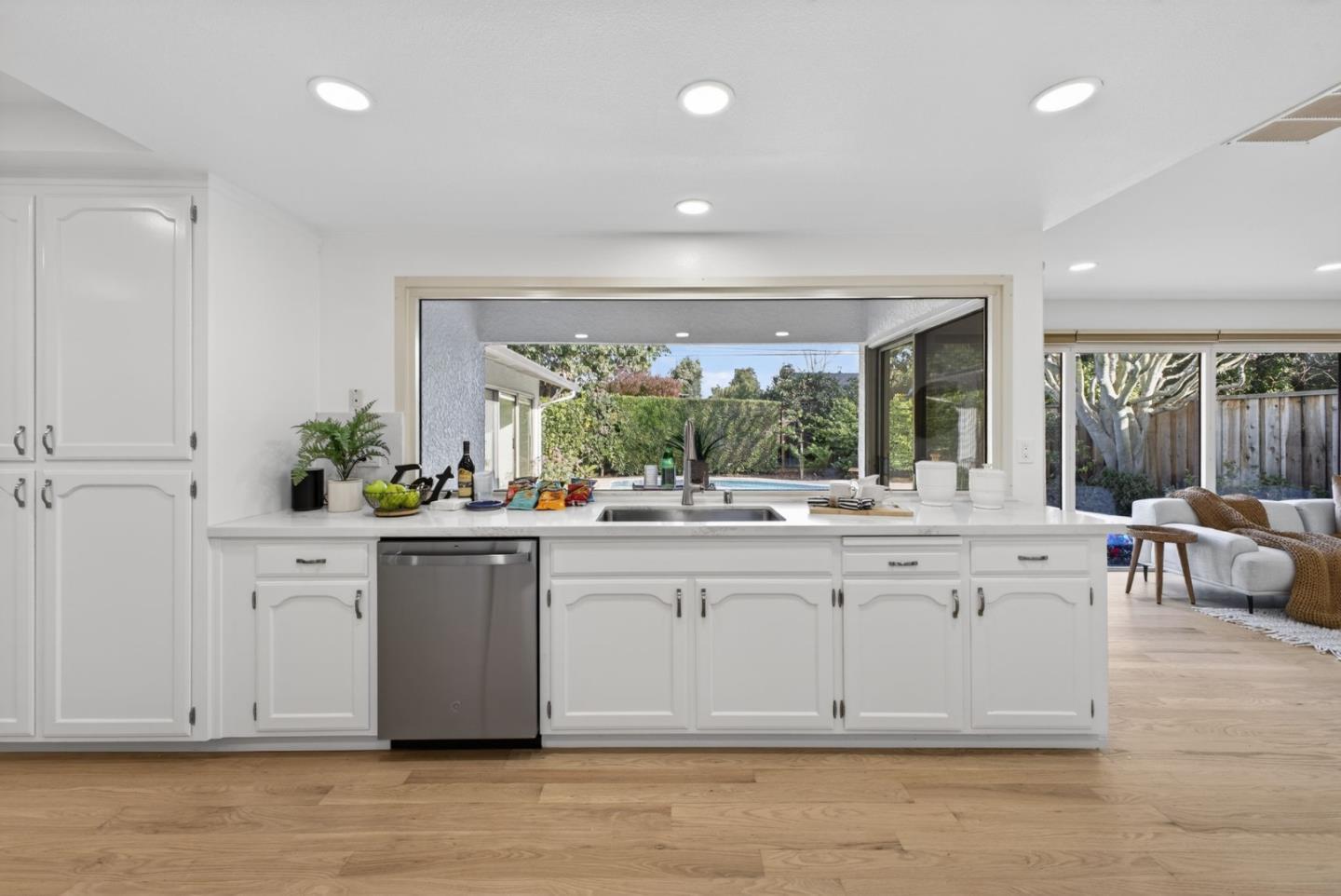 3411 Shady Spring Lane