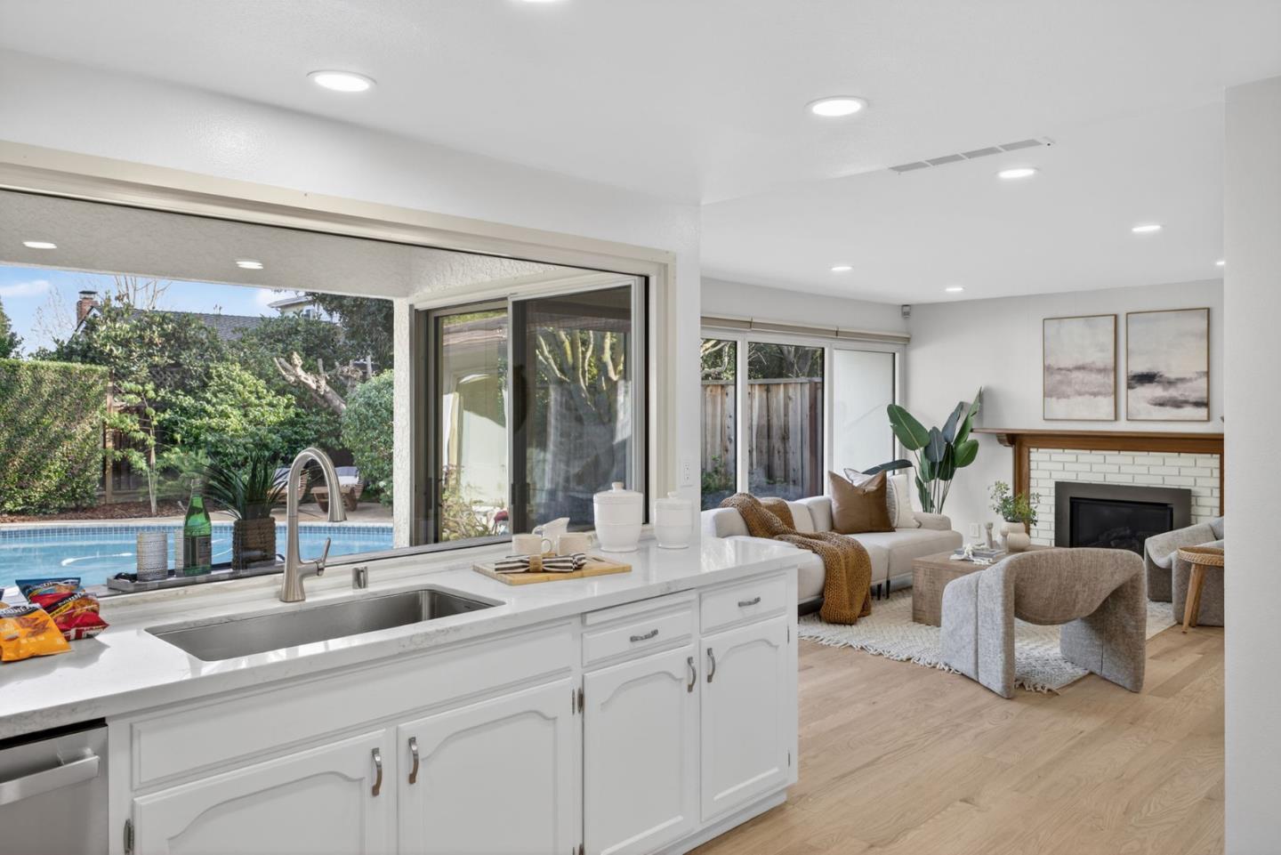 3411 Shady Spring Lane