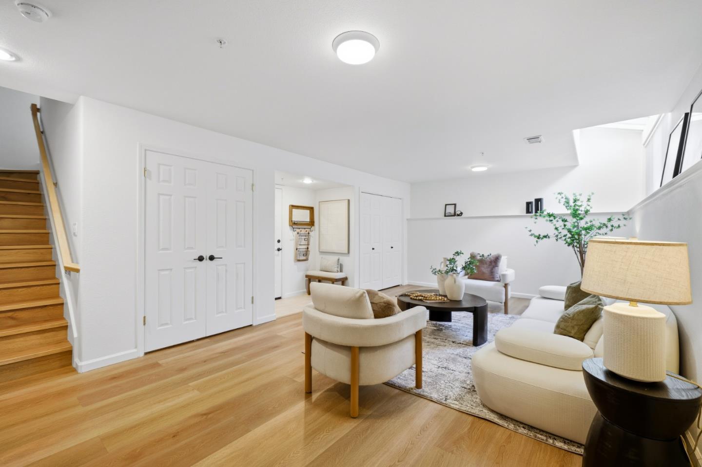 1152 La Rochelle Terrace F