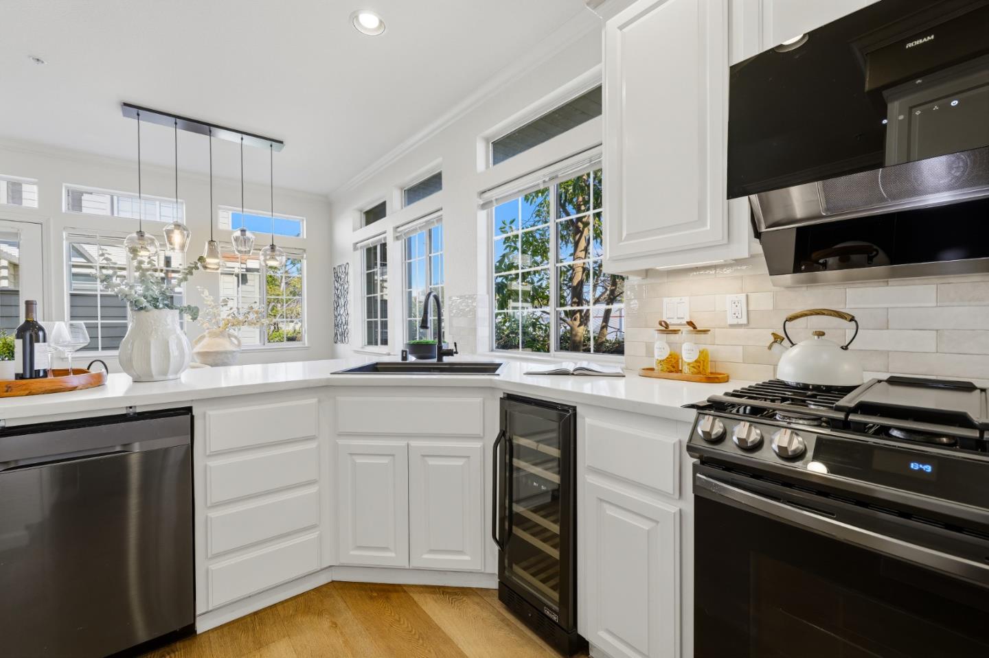 1152 La Rochelle Terrace F