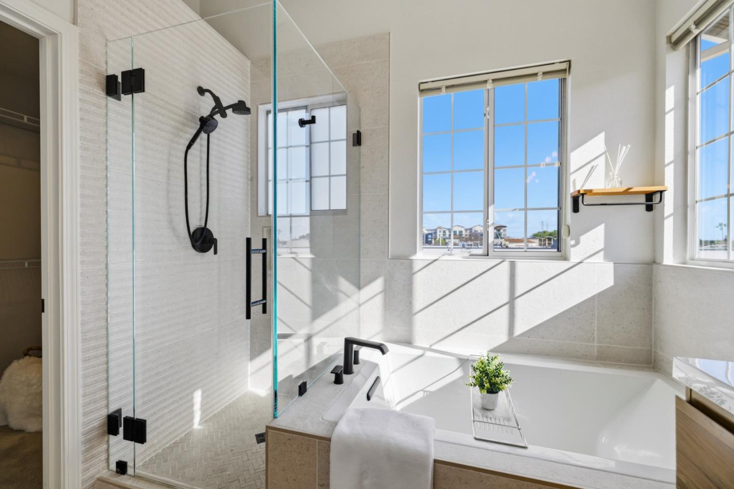 1152 La Rochelle Terrace F