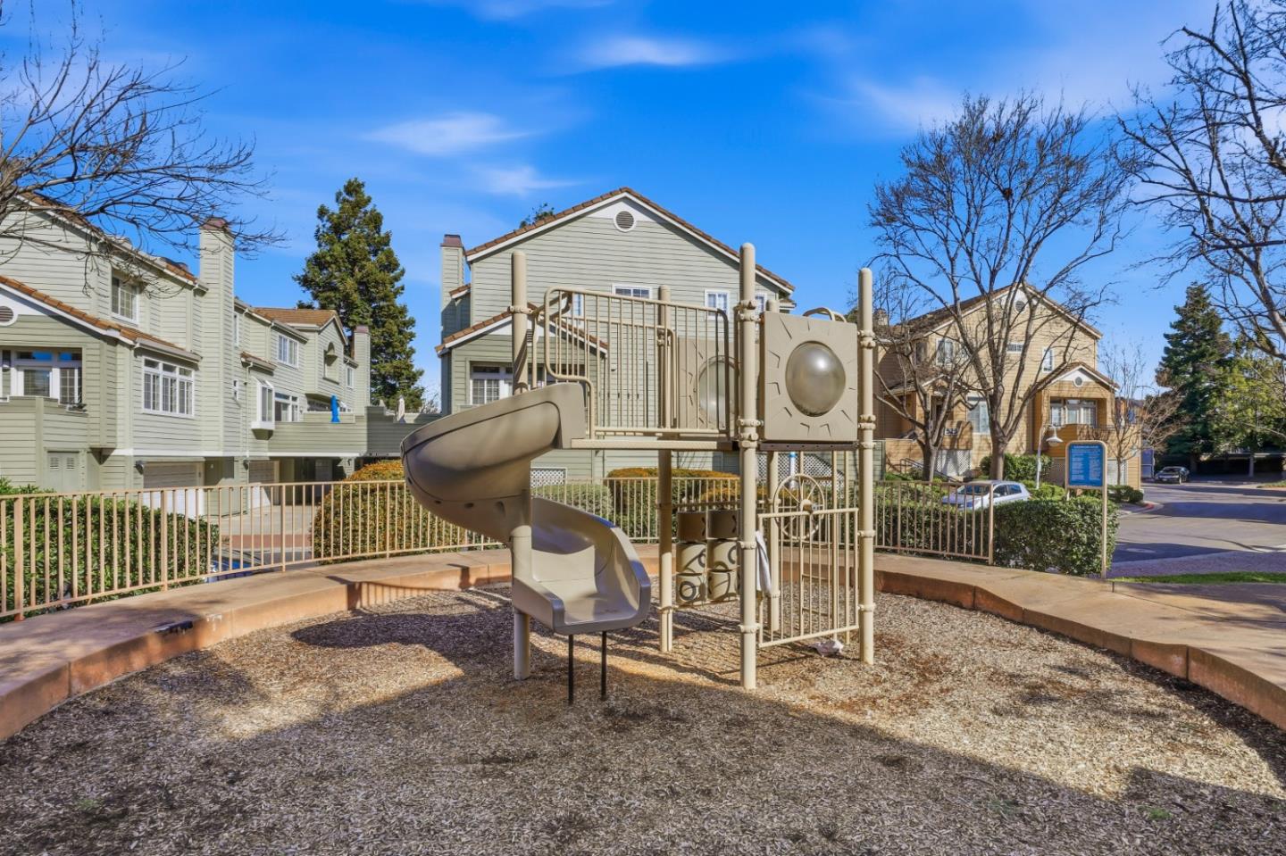 1152 La Rochelle Terrace F