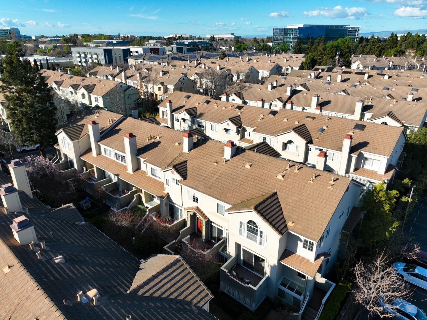 1152 La Rochelle Terrace F