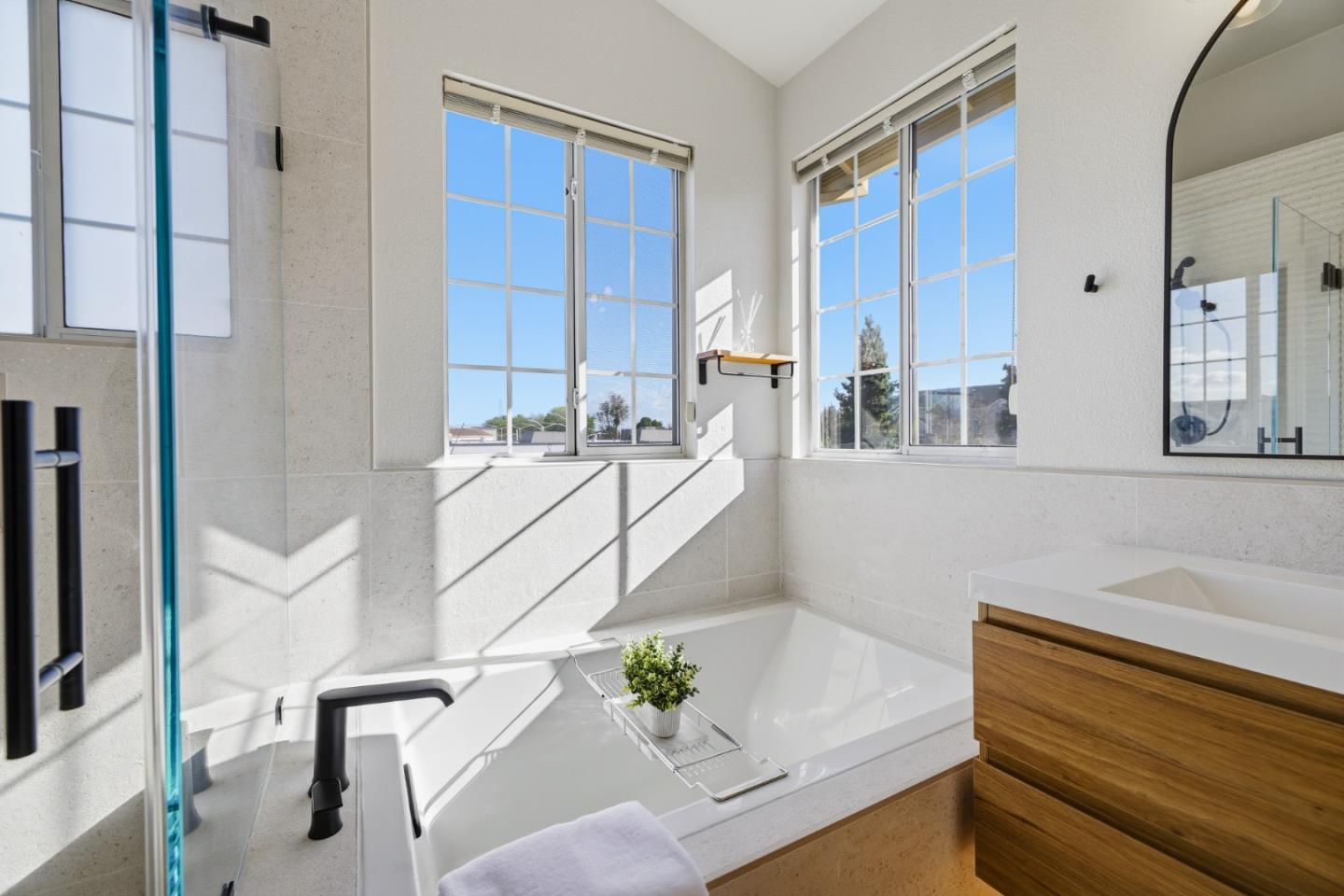 1152 La Rochelle Terrace F