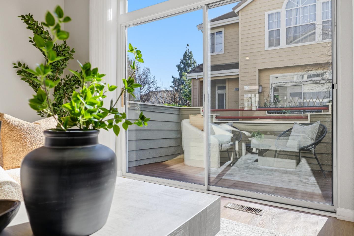 1152 La Rochelle Terrace F