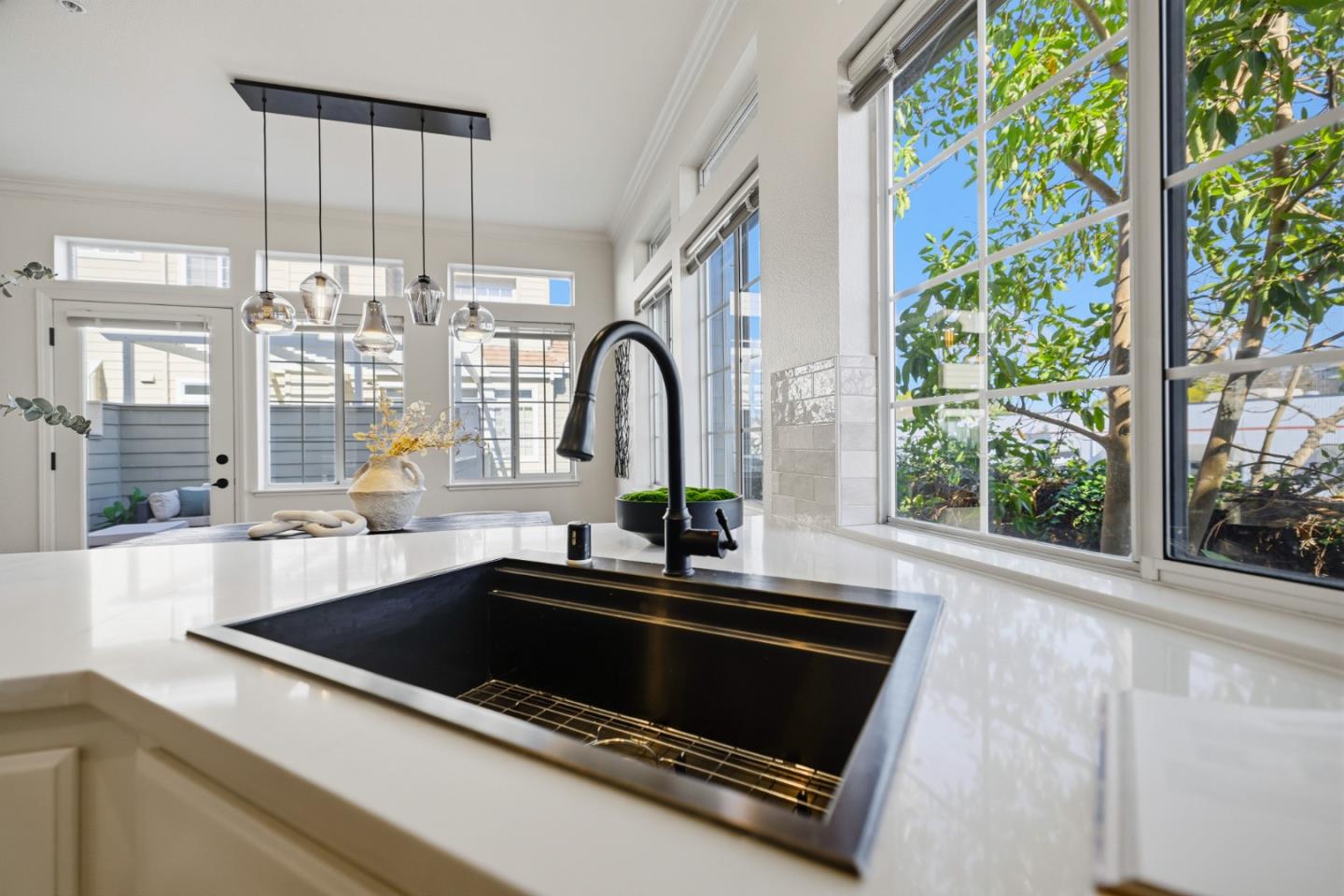 1152 La Rochelle Terrace F