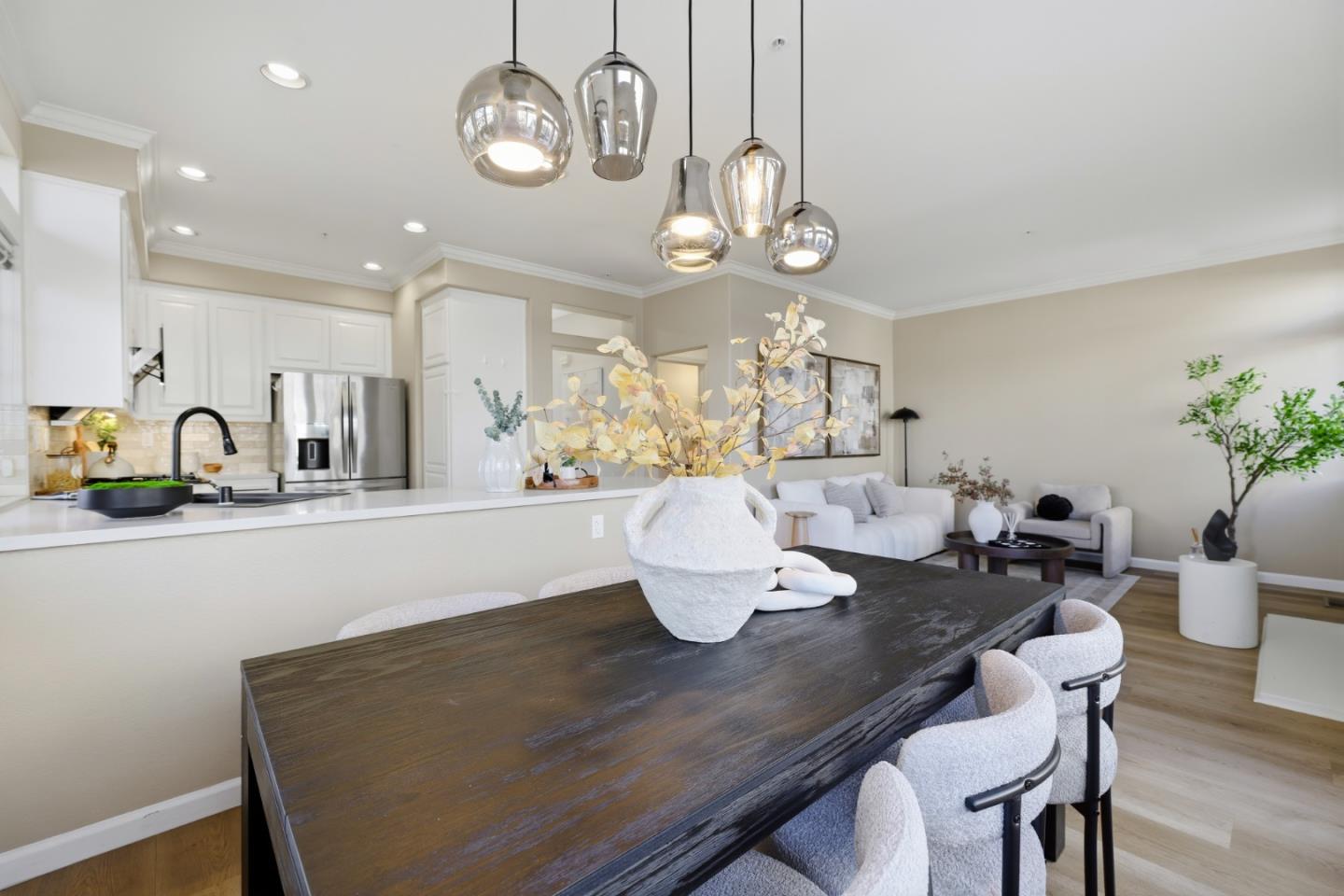 1152 La Rochelle Terrace F