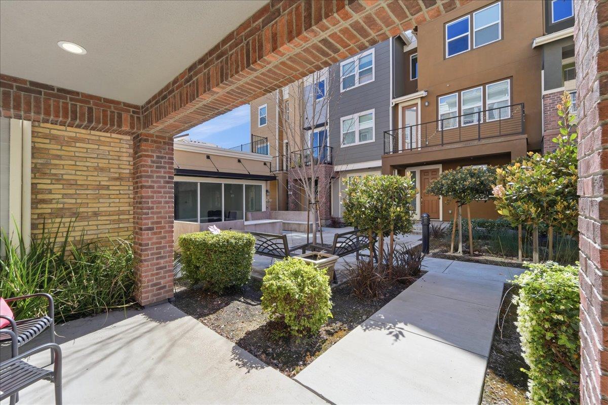 381 Charles Morris Terrace