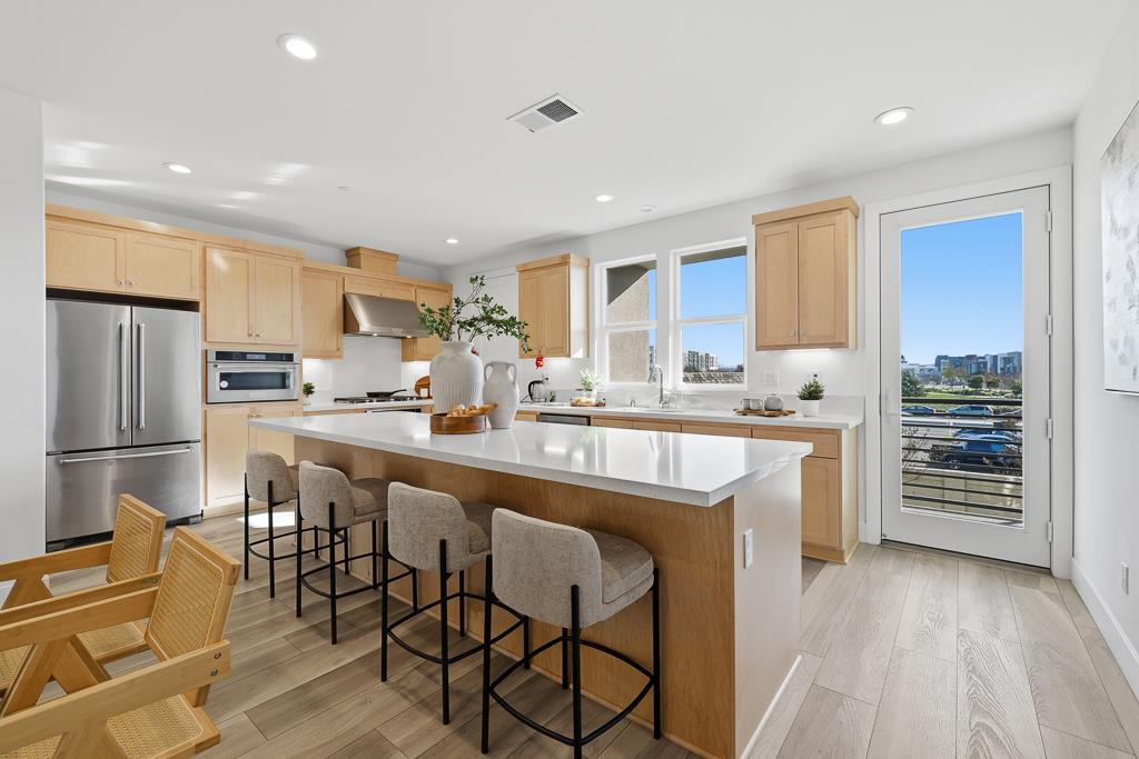 3675 Broadcast Common