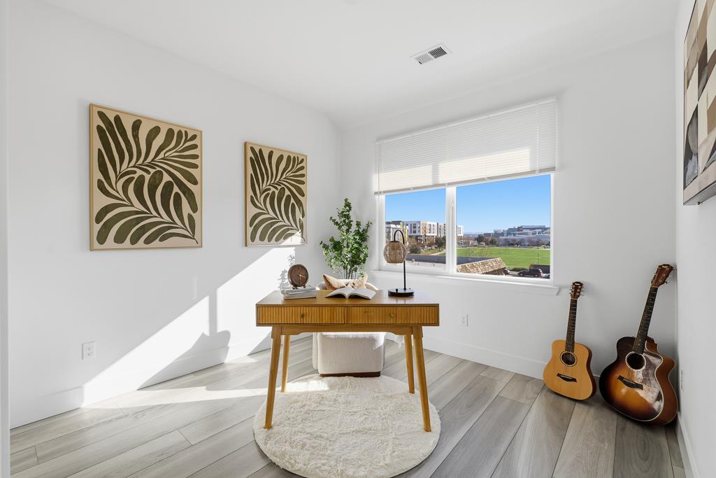 3675 Broadcast Common