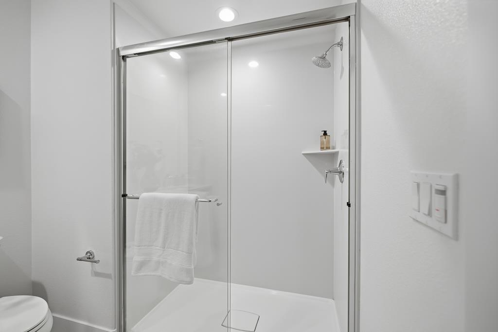 3675 Broadcast Common