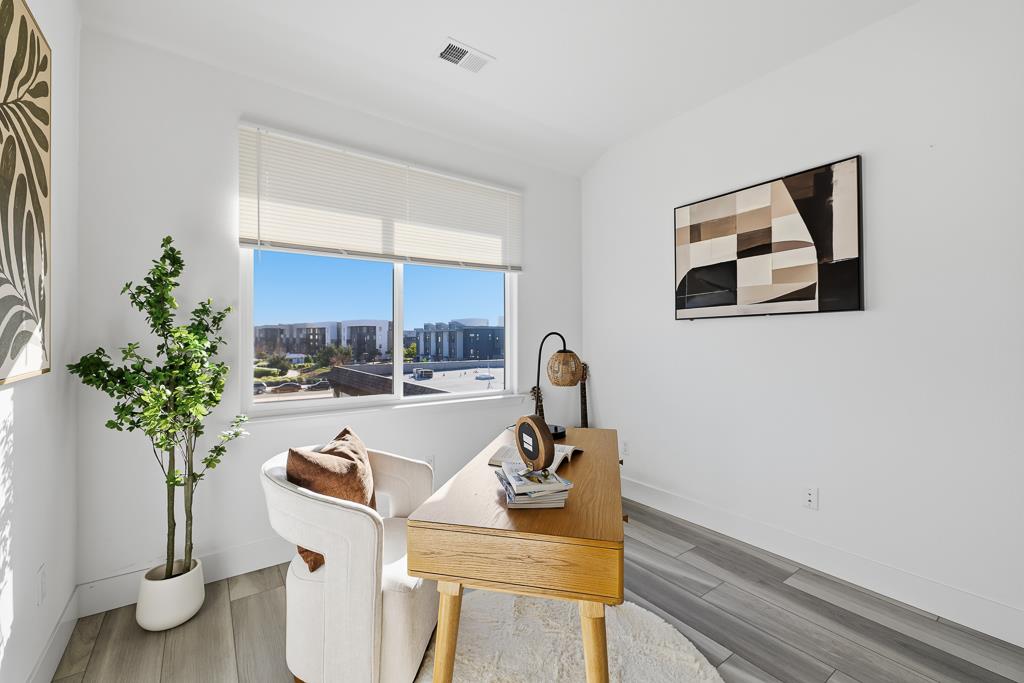 3675 Broadcast Common