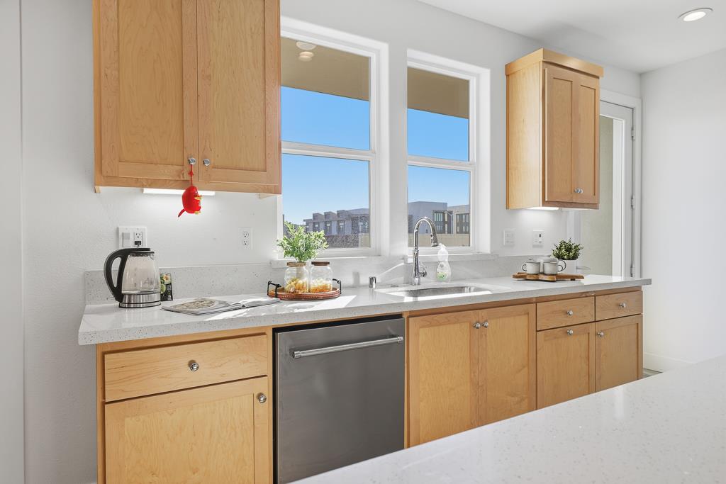 3675 Broadcast Common