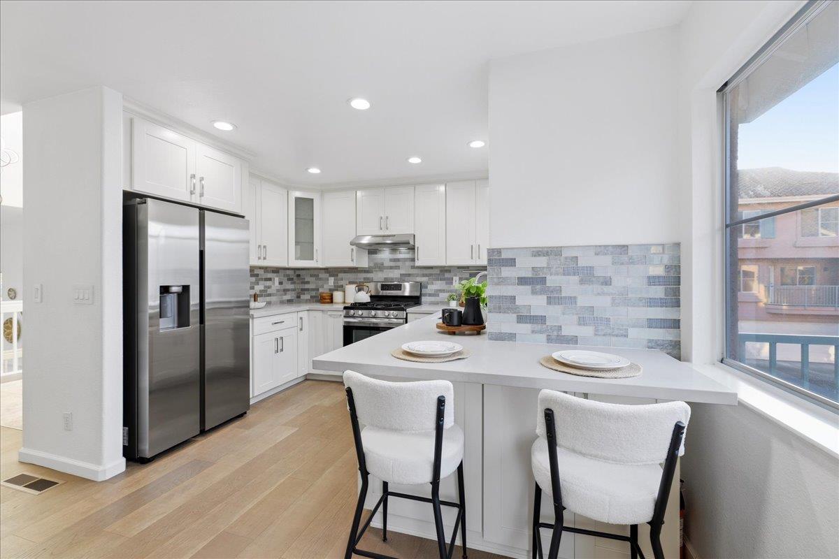 6031 Commerce Drive 7