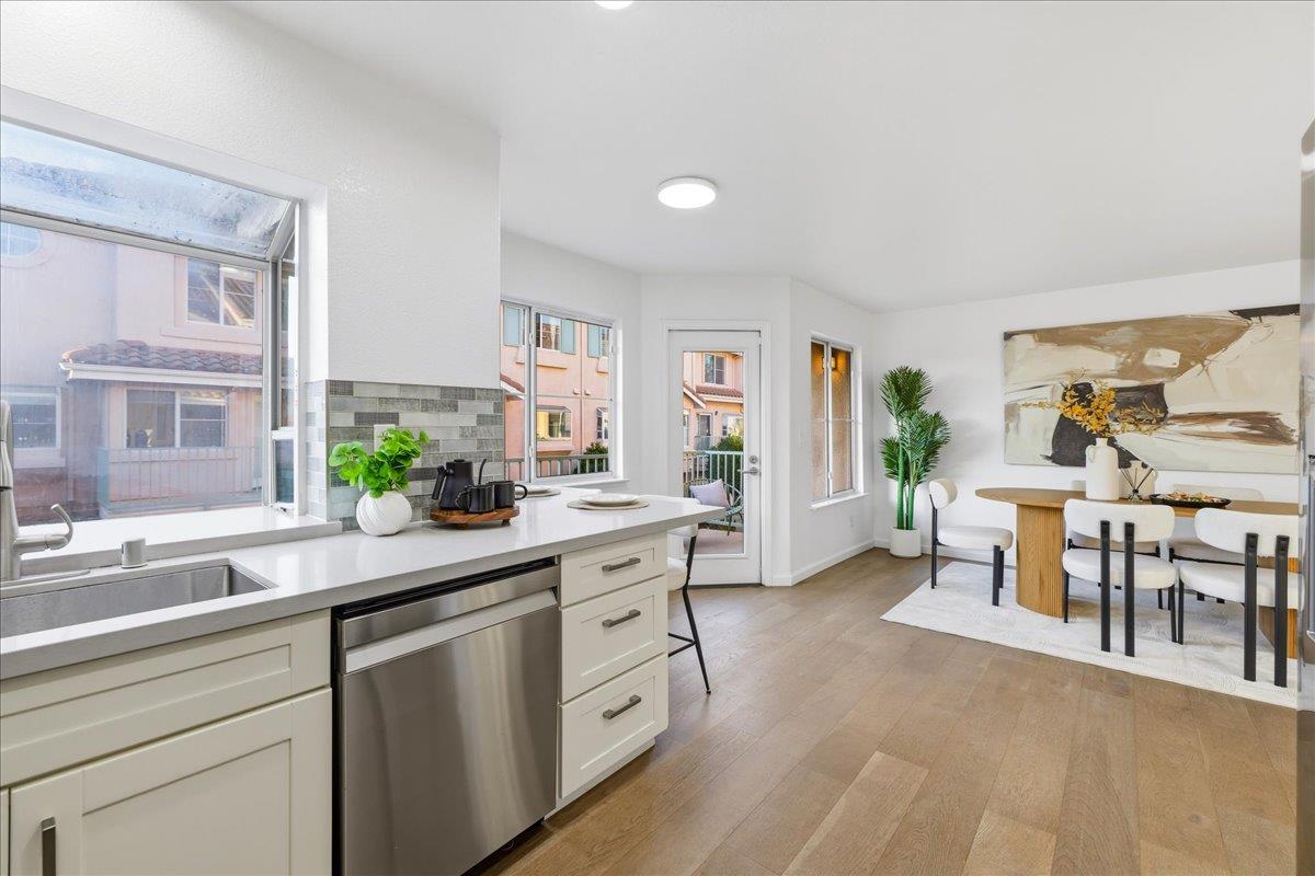 6031 Commerce Drive 7