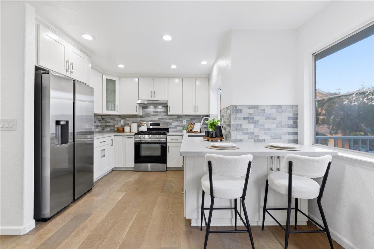 6031 Commerce Drive 7