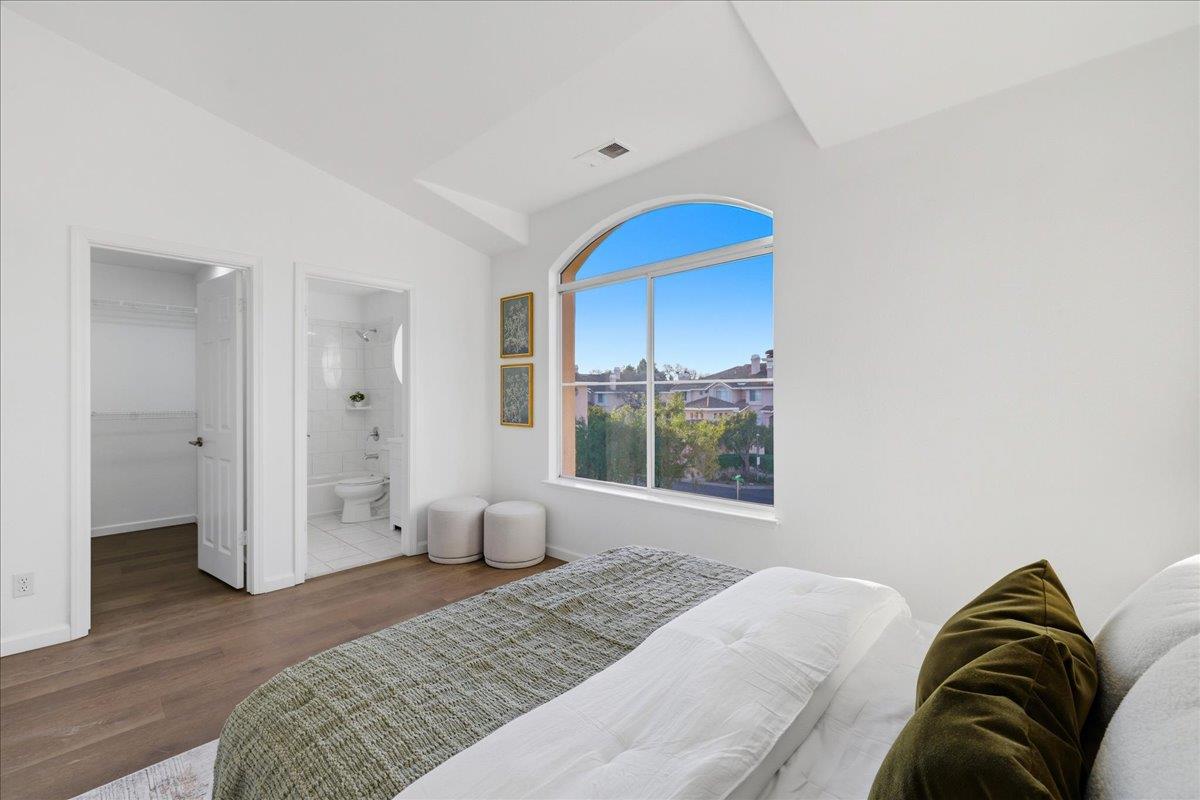 6031 Commerce Drive 7