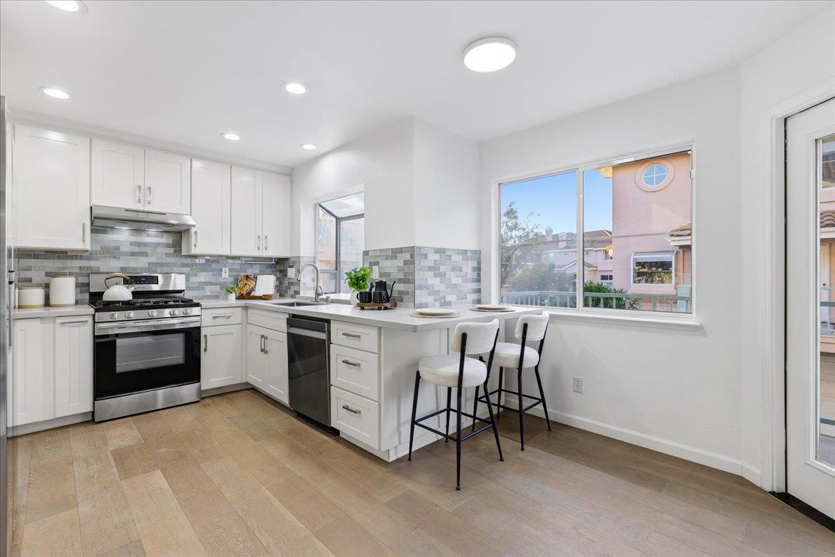 6031 Commerce Drive 7