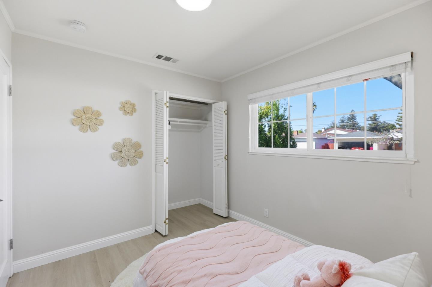 2242 Cabrillo Avenue