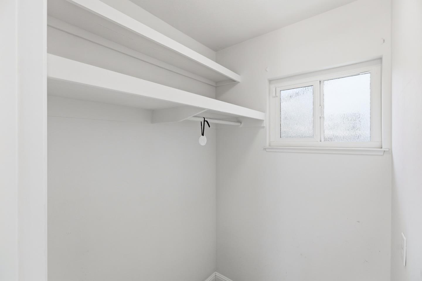 2242 Cabrillo Avenue