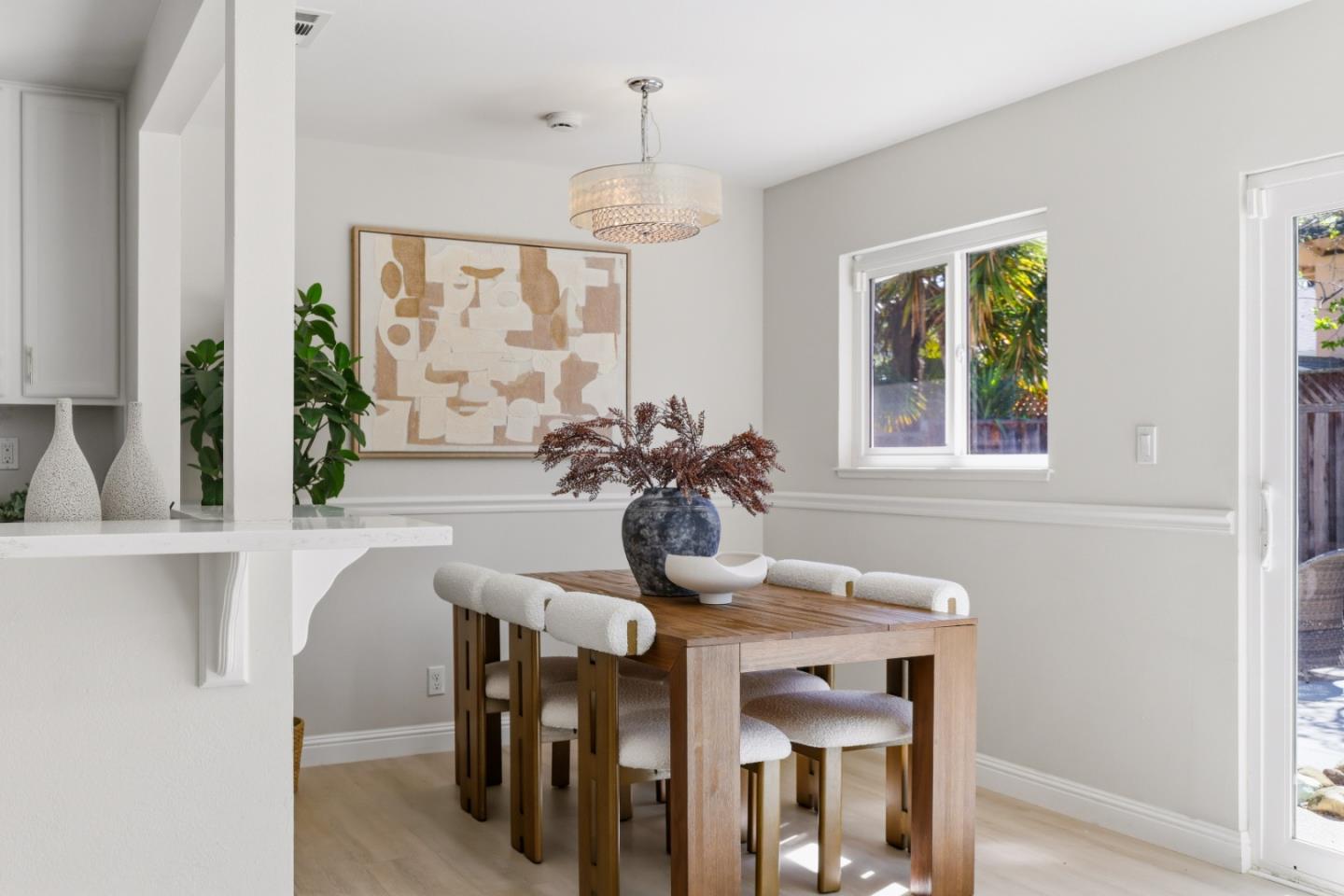 2242 Cabrillo Avenue