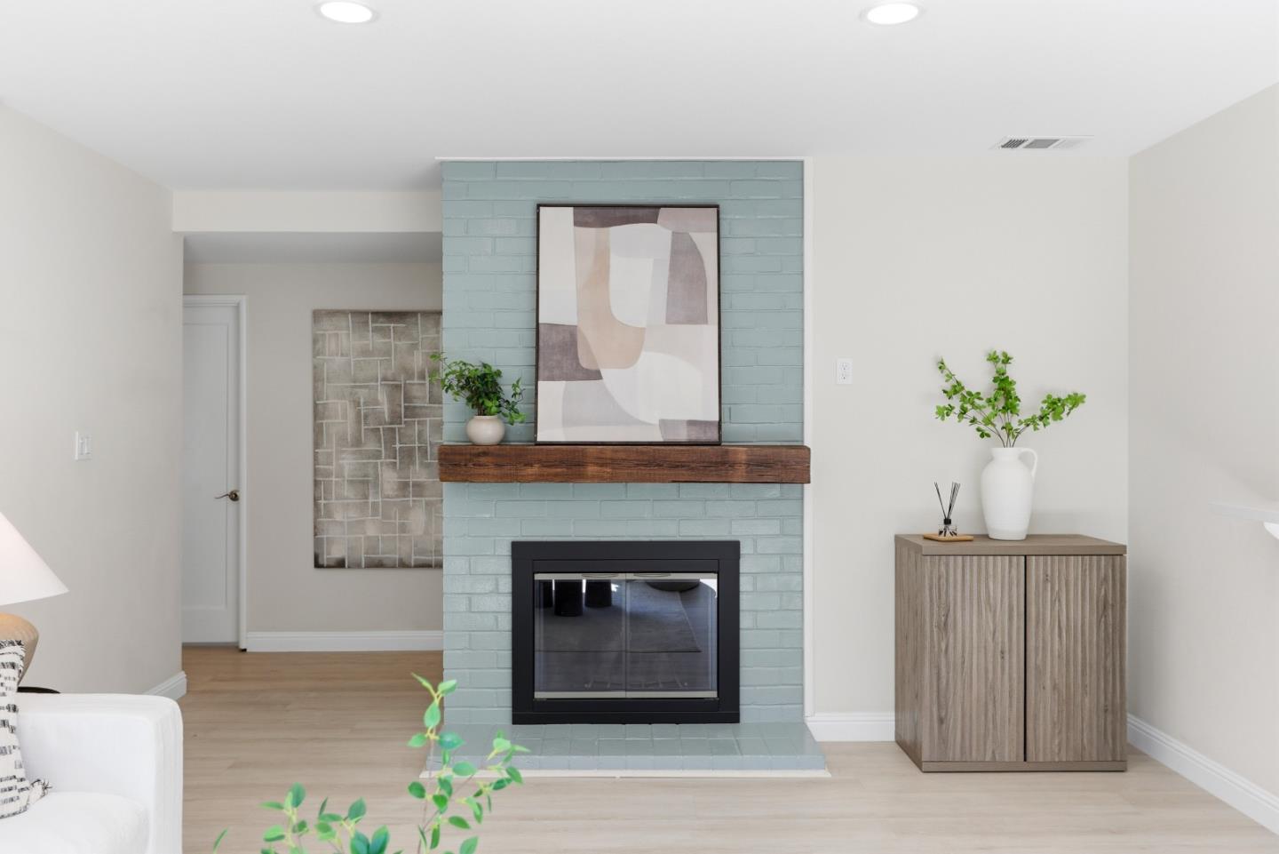 2242 Cabrillo Avenue