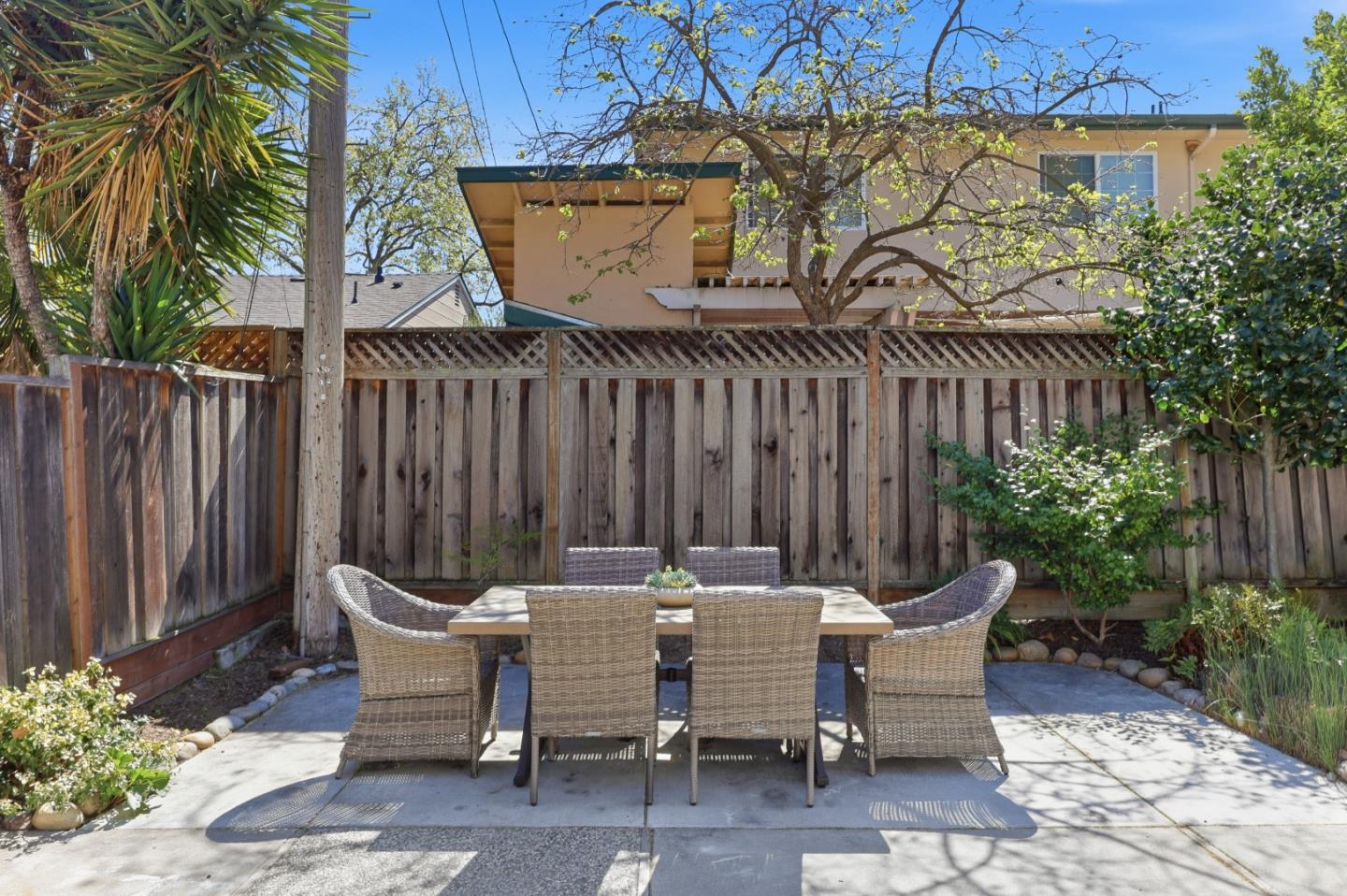 2242 Cabrillo Avenue