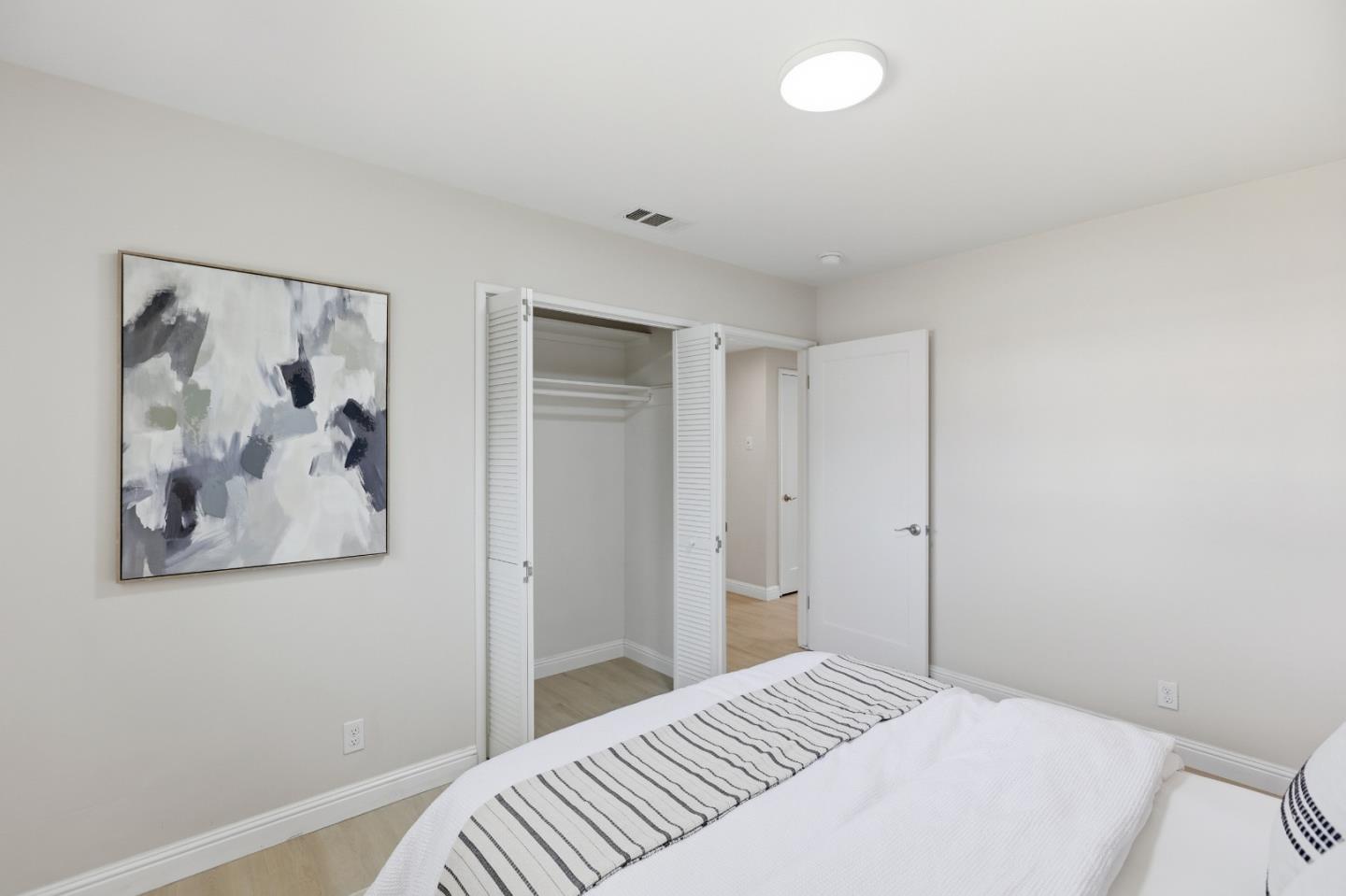 2242 Cabrillo Avenue