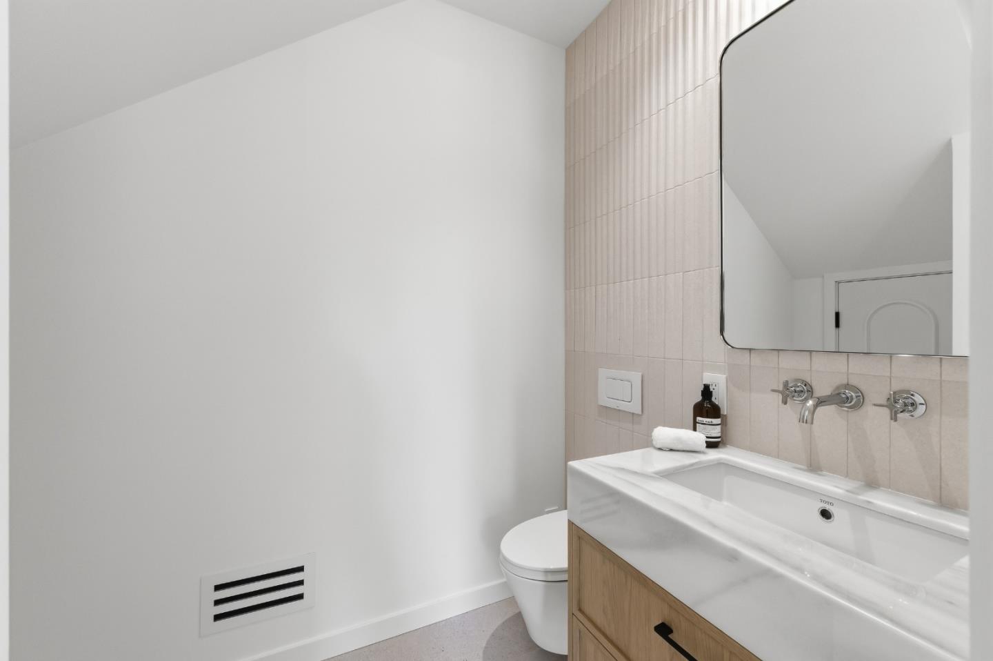 114 Bayswater Avenue