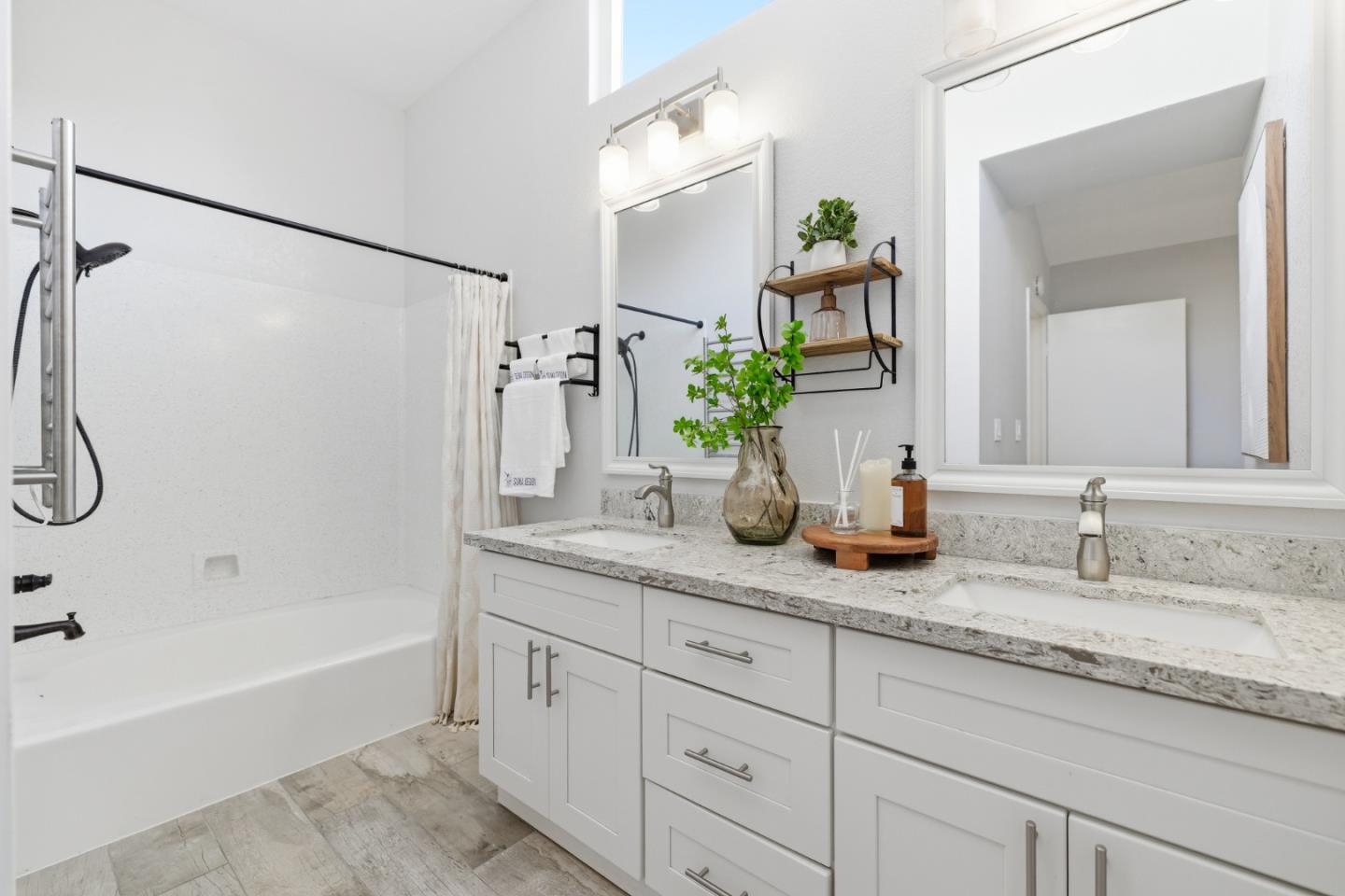 2896 Barrington Terrace