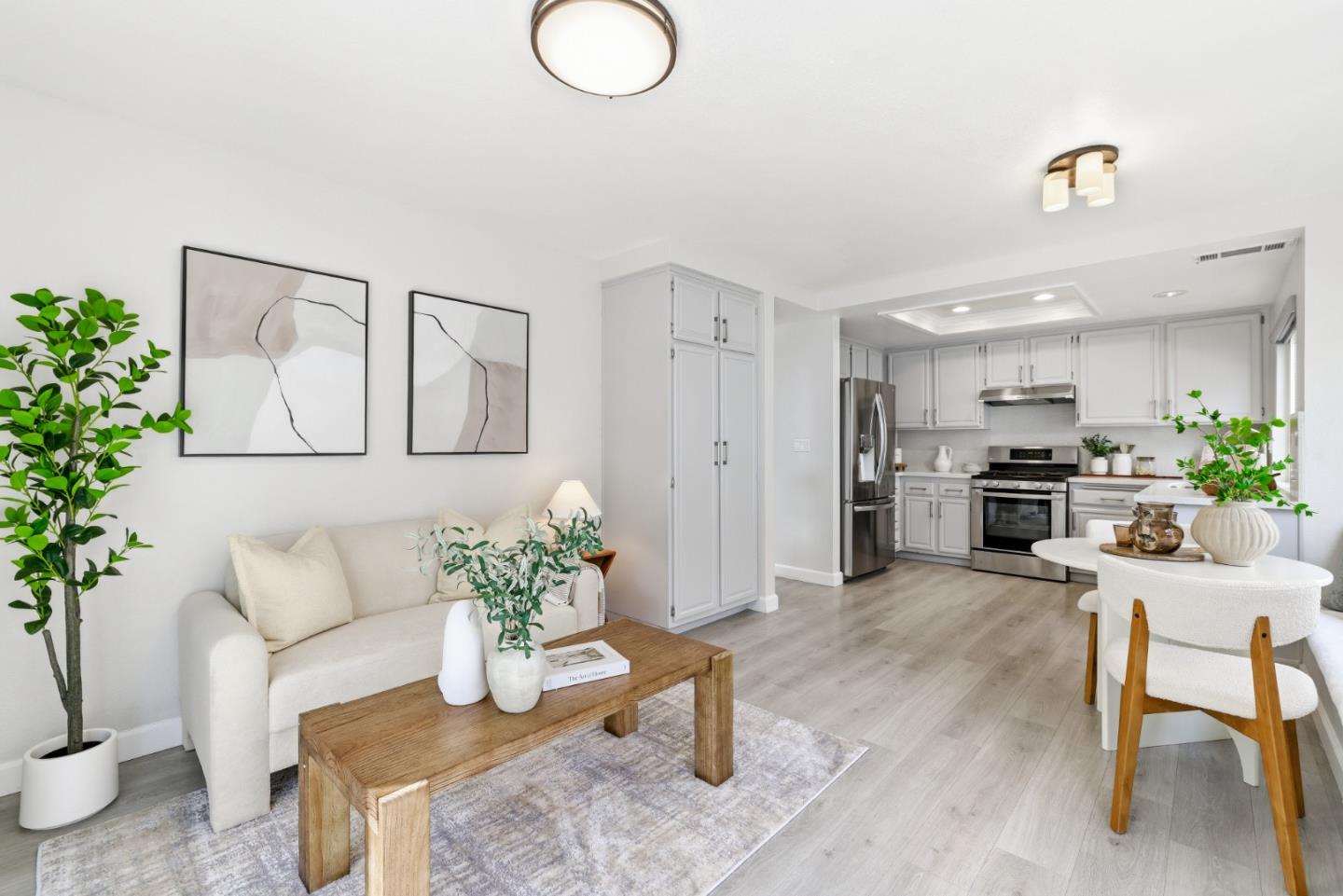 2896 Barrington Terrace