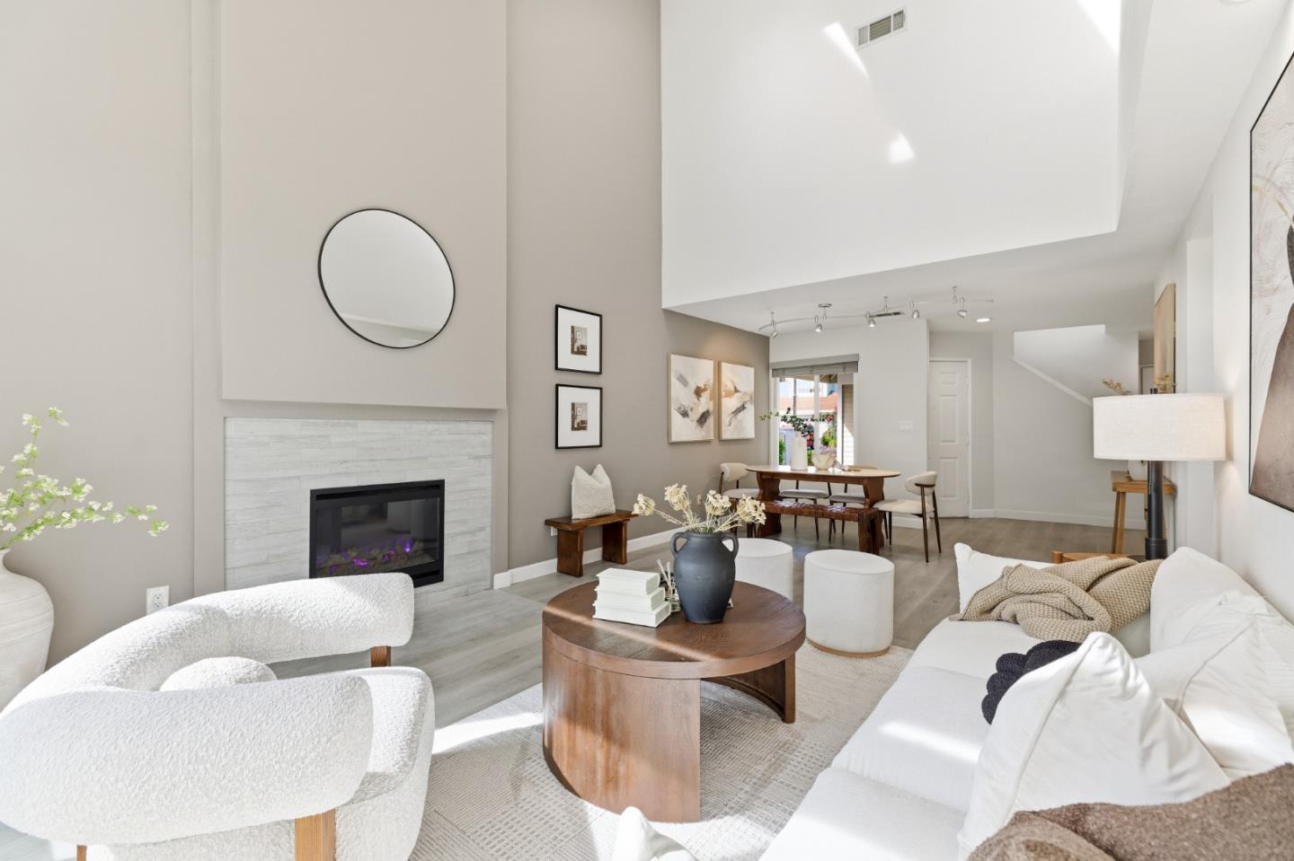 2896 Barrington Terrace