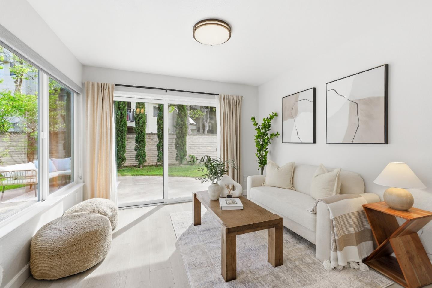 2896 Barrington Terrace